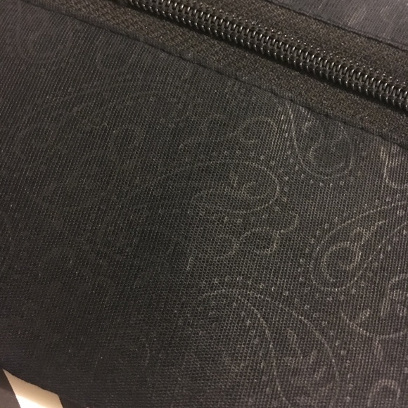 Wristlet bag - Picture 7 of 7